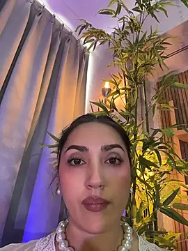 LIAH_IZUMI 라이브 XXX 채팅