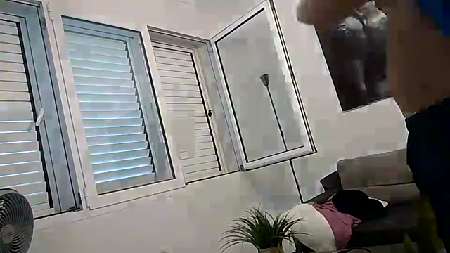 yanick931 Live XXX-chat