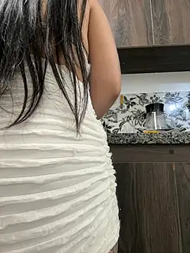 Megan_Ivy Chat XXX in diretta