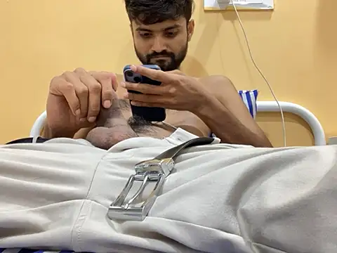 Show webcam de BBC_HORNY_GUJJU