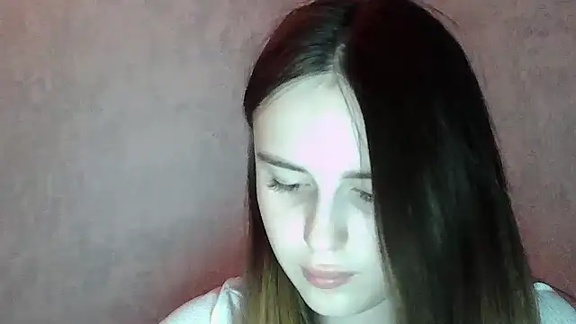 SweetLoraa XXX чат на живо