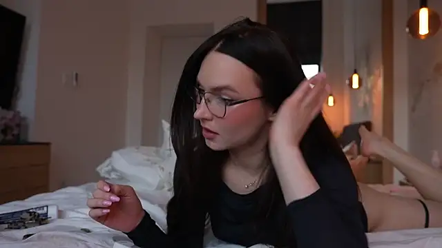 ibiddi Adlı Modelin Canlı XXX Sohbeti