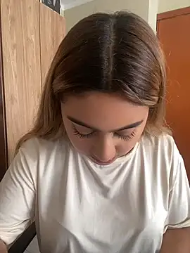 Chat XXX ao vivo de Miabonnett_