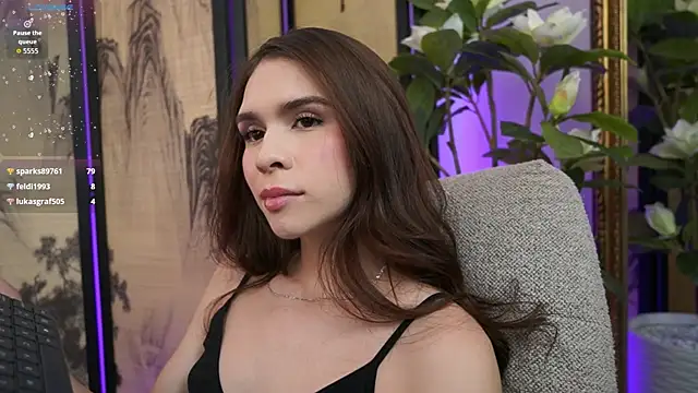 AlinaBennet_ Chat XXX live