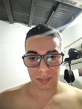 Chat +18 de jax_fire ao vivo