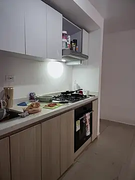 Issane_Peru 실시간 채팅방