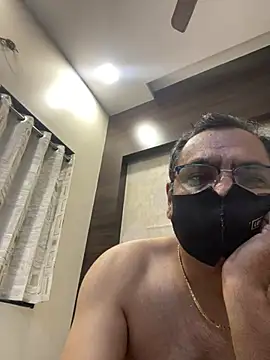 maleattention 网络视讯表演