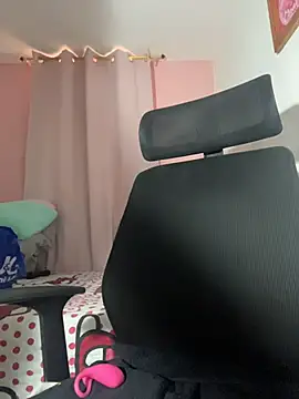 Melody_Fox26 XXX чат на живо