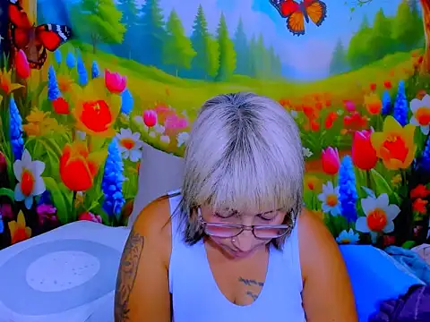 Chat XXX en directo de indianroxy