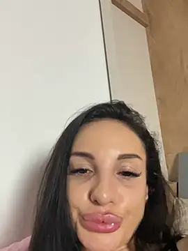 SiaRyder's Live XXX Chat