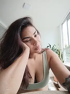 Ivanna2 现场XXX聊天