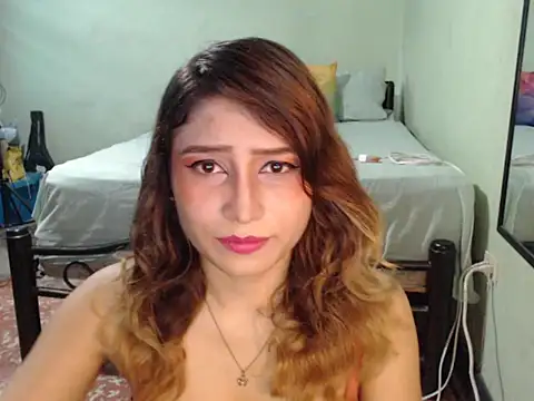 AnnieLorin live XXX chat