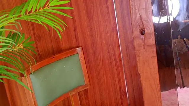 XXX chat uživo modela Kaaory