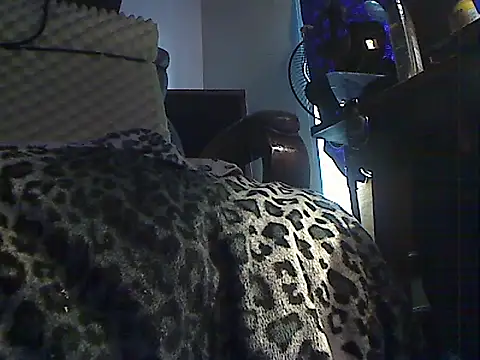 Dreamzluvz2's Live XXX Chat