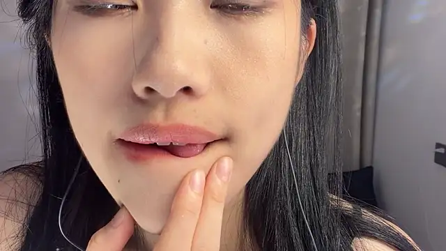 Tammy-666 Adlı Modelin Canlı XXX Sohbeti