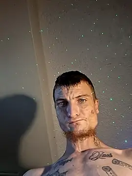 jizzyglizzy92 লাইভ XXX চ্যাট