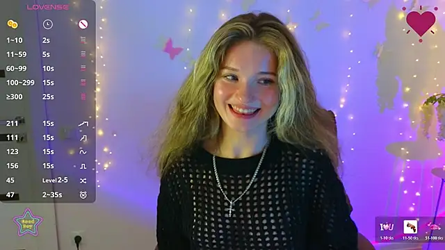 Show modela Katyaa_Lover na web-kameri