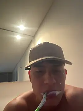 Chat XXX ao vivo de Lander_Cruz