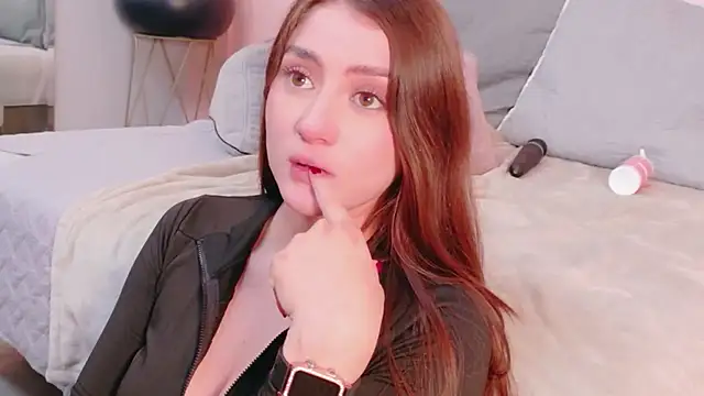 Chat +18 de DanielleDNicola ao vivo
