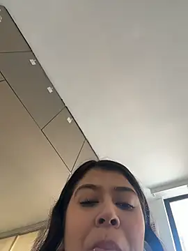 Chat XXX en directo de emilyjohanson