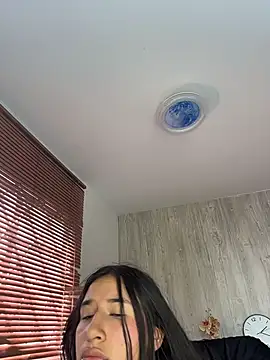 دردشة LilyRossi_ الجنسية المباشرة