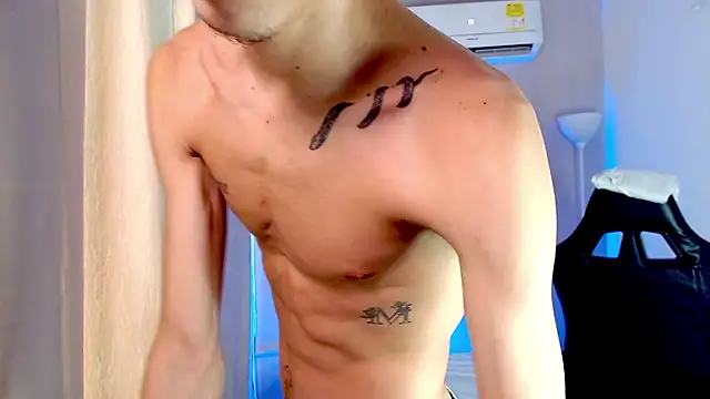 Živý XXX chat YorYo_hot
