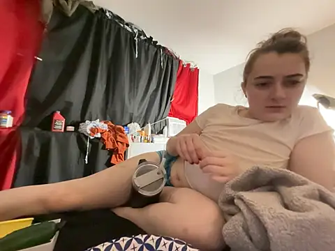 XXX chat uživo modela Snowbunnycake_131