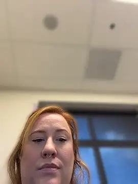 HelloTitti's Live XXX Chat
