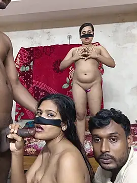 Show modela Russian_Queen_mala_Thakur na web-kameri