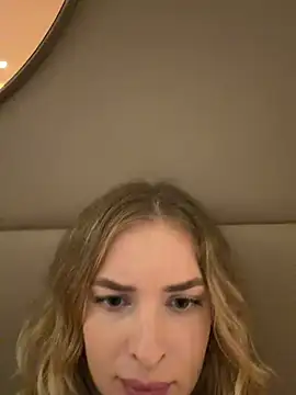 دردشة EvieEvans الجنسية المباشرة
