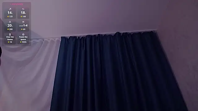 SelenaLily's Live XXX Chat