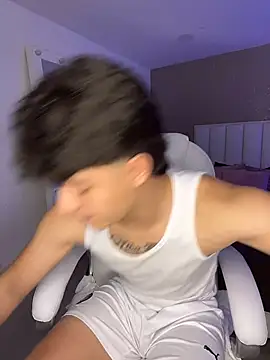 MaxCruz_'s Live XXX Chat