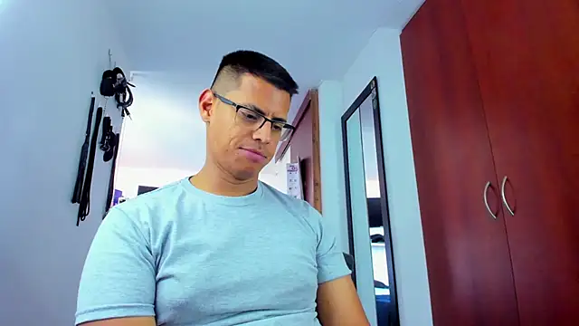 Chat XXX ao vivo de _John_Boy_