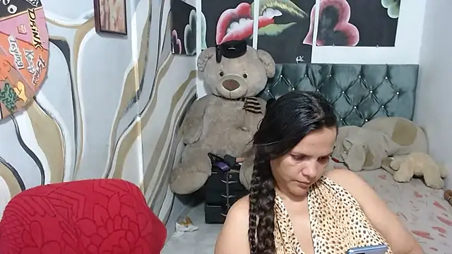 manzanahot9's Live XXX Chat