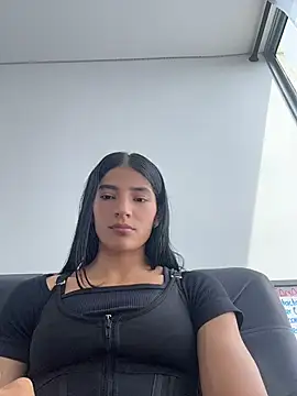 Czat XXX na żywo – Ema_Rose_