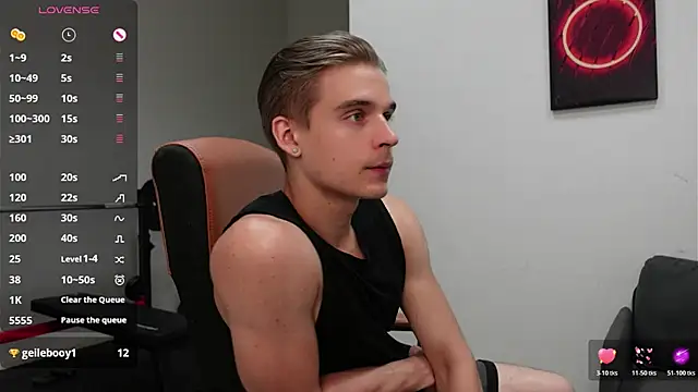 Show modela David_Heath na web-kameri