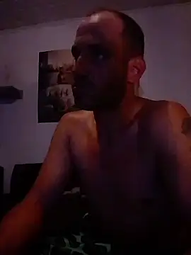 Codymc89 XXX чат на живо