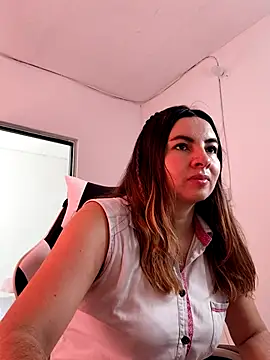 Chat +18 de __Emma__11__Lecat_ ao vivo