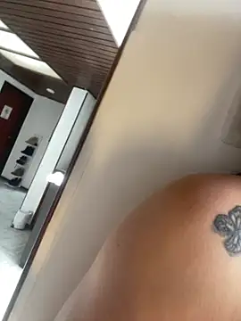 Czat XXX na żywo – PamelaJonsom_