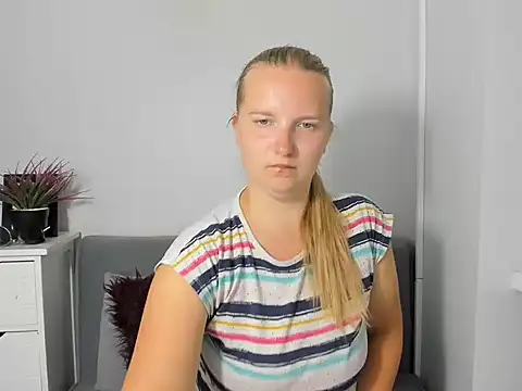 RoseTeacherX's Live XXX Chat