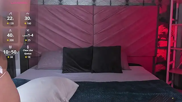 Chat +18 de eloisa_moorgan ao vivo