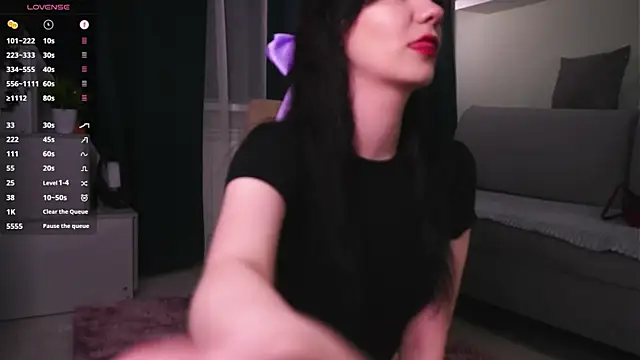 Chat +18 de FreedaWidmer ao vivo