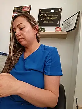 _Dentist-Madisson_04 网络视讯表演