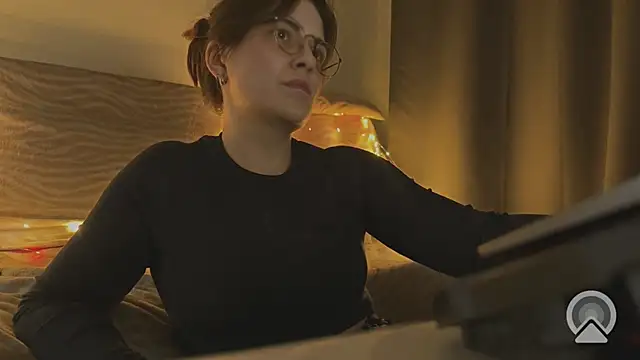 Feloraa Chat XXX in diretta