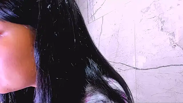 Chat +18 de 1lubonnie ao vivo