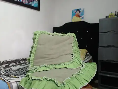 Stiiveen777 élő XXX-chatje