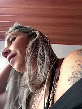Show de Isabella_varella- na webcam