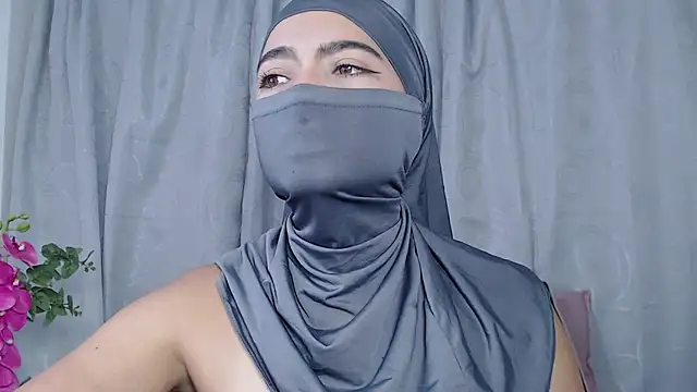 jade_nassar's Live XXX Chat