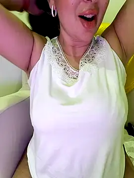 دردشة Queen_sousou الجنسية المباشرة