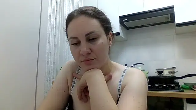 Chat XXX ao vivo de MeadowEyes
